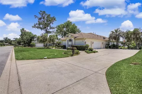 Exterior - 2114 SE 25th Loop, Ocala, FL 34471 photo 4 of 9
