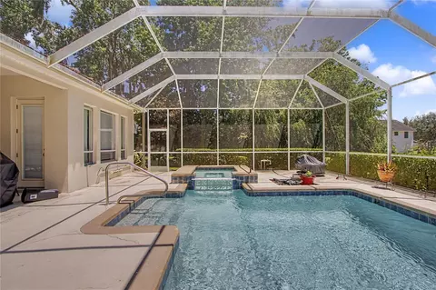 Exterior - 2114 SE 25th Loop, Ocala, FL 34471 photo 6 of 9