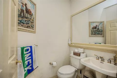 Bath - 2114 SE 25th Loop, Ocala, FL 34471 photo 1 of 5