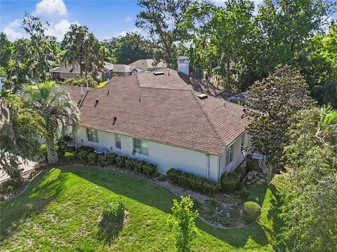 View/Area - 2114 SE 25th Loop, Ocala, FL 34471 photo 2 of 4