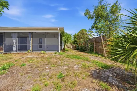 Exterior - 1163 Ringtail Rd, Venice, FL 34293 photo 4 of 8
