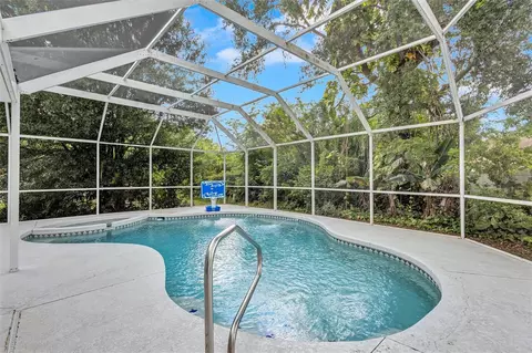 Exterior - 4909 6th Ave E, Bradenton, FL 34208 photo 3 of 14
