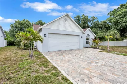 Exterior - 4909 6th Ave E, Bradenton, FL 34208 photo 13 of 14
