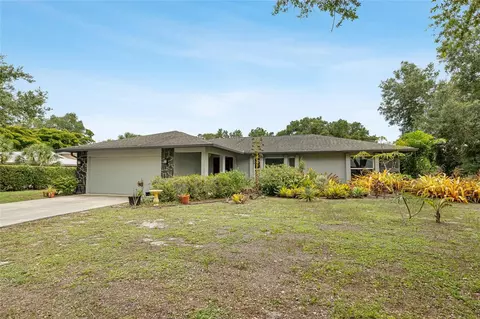 4204 Prairie View Dr, Sarasota, FL 34232