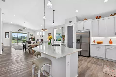 Kitchen - 12923 Rainwashed Loop, Parrish, FL 34219 photo 2 of 5