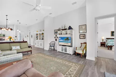 Living - 12923 Rainwashed Loop, Parrish, FL 34219 photo 2 of 3