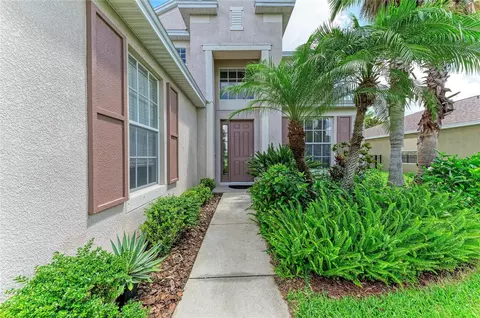 Exterior - 5822 100th Ave E, Parrish, FL 34219 photo 2 of 7