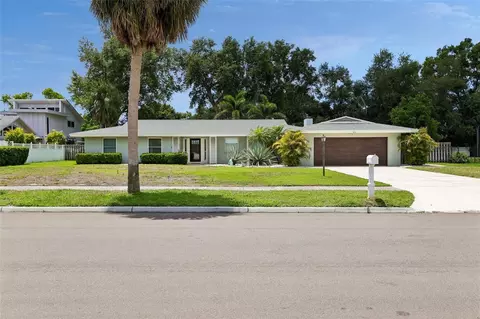322 Suwanee Ave, Sarasota, FL 34243