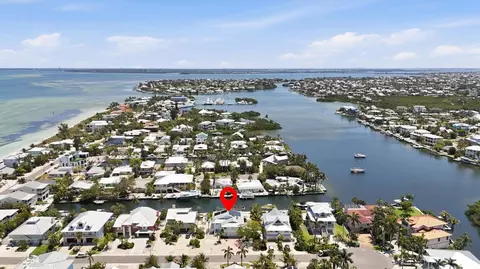 517 Kumquat Dr, Anna Maria, FL 34216
