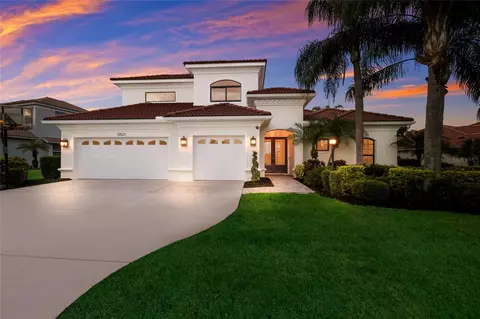 13523 Brown Thrasher Pike, Lakewood Ranch, FL 34202