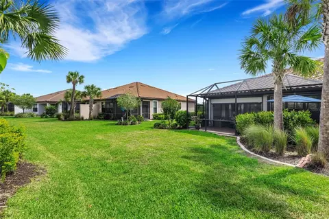 Exterior - 6324 Plateau Ct, Bradenton, FL 34203 photo 11 of 15