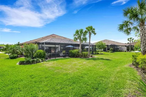 Exterior - 6324 Plateau Ct, Bradenton, FL 34203 photo 7 of 15