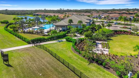 View/Area - 6324 Plateau Ct, Bradenton, FL 34203 photo 15 of 17