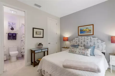 Bedroom - 6324 Plateau Ct, Bradenton, FL 34203 photo 6 of 9