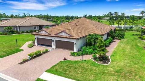 6324 Plateau Ct, Bradenton, FL 34203