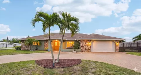 1201 Jamaica Rd, Venice, FL 34293