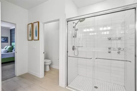 Bath - 12617 Lily Quartz Loop, Parrish, FL 34219 photo 2 of 3