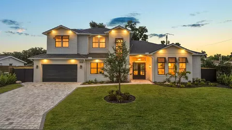 2531 Wisteria St, Sarasota, FL 34239