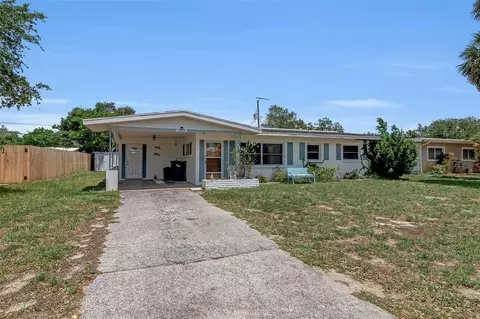 5803 24th St W, Bradenton, FL 34207