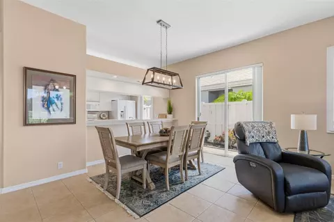 Dining - 8752 52nd Dr E, Bradenton, FL 34211 photo 2 of 8