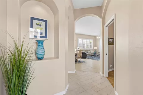 Entry Way - 8752 52nd Dr E, Bradenton, FL 34211 photo 2 of 3