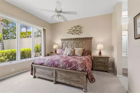 Bedroom - 8752 52nd Dr E, Bradenton, FL 34211 photo 1 of 5