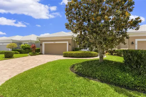 Exterior - 8752 52nd Dr E, Bradenton, FL 34211 photo 4 of 18