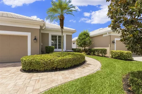 Exterior - 8752 52nd Dr E, Bradenton, FL 34211 photo 5 of 18