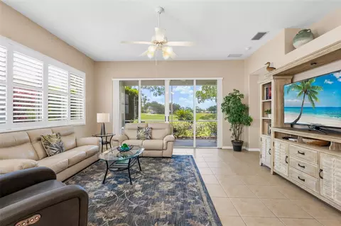 Living - 8752 52nd Dr E, Bradenton, FL 34211 photo 5 of 5