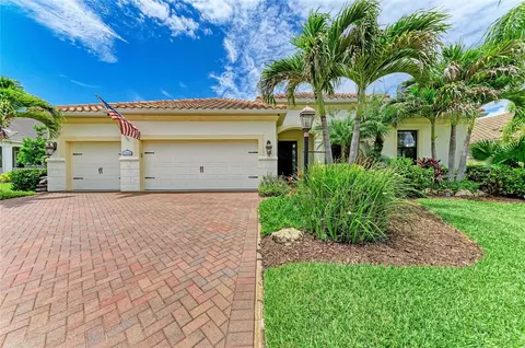 12642 Harney St, Venice, FL 34293