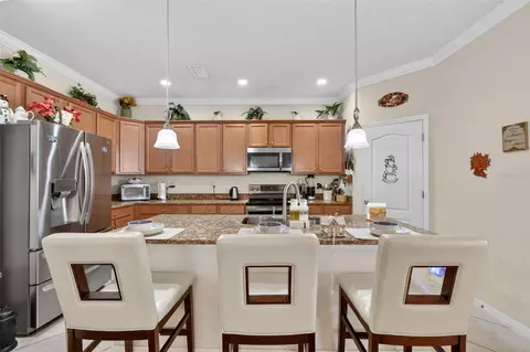 Kitchen - 20722 Romagna Pl, Venice, FL 34293 photo 2 of 4