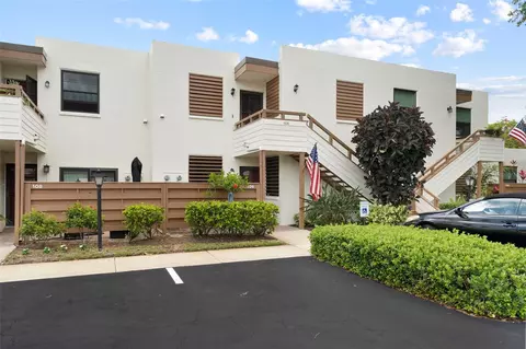 106 Tidewater Dr, Bradenton, FL 34210