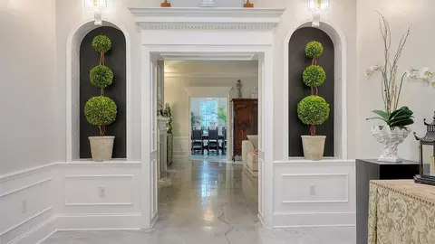 Entry Way - 75 Osprey Point Dr, Osprey, FL 34229 photo 3 of 4
