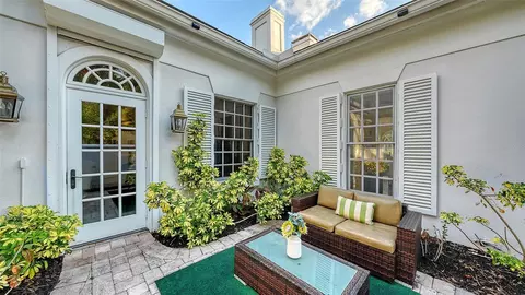 Exterior - 75 Osprey Point Dr, Osprey, FL 34229 photo 4 of 24