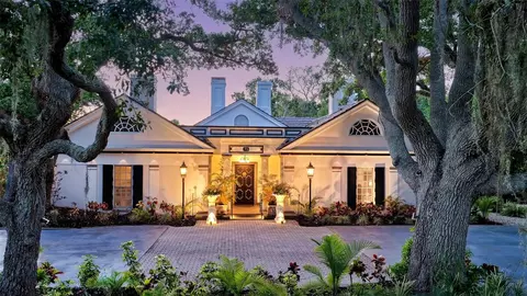 Exterior - 75 Osprey Point Dr, Osprey, FL 34229 photo 2 of 24