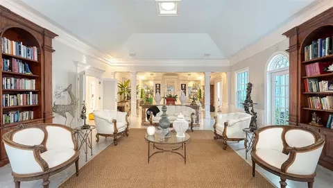 Living - 75 Osprey Point Dr, Osprey, FL 34229 photo 5 of 6