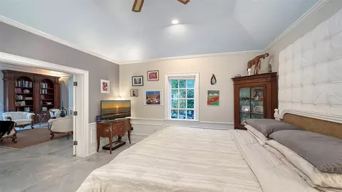 Bedroom - 75 Osprey Point Dr, Osprey, FL 34229 photo 2 of 7