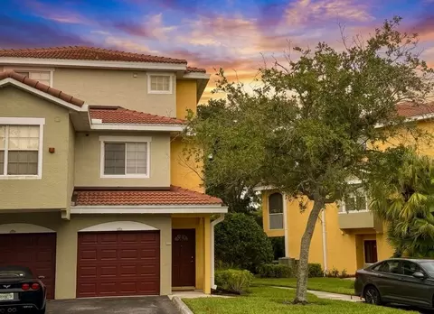 5701 Bentgrass Dr #18-104, Sarasota, FL 34235