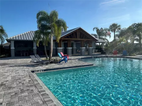 Exterior - 5910 164th Ave E, Parrish, FL 34219 photo 7 of 8