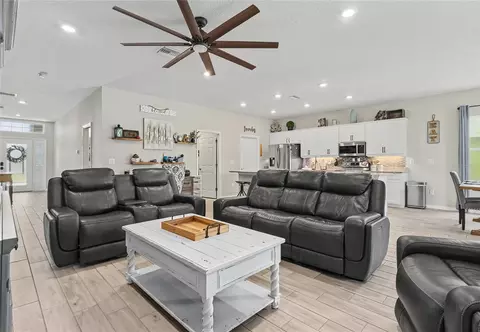 Living - 6331 164th Ave E, Parrish, FL 34219 photo 1 of 2