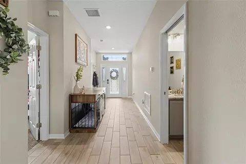 Entry Way - 6331 164th Ave E, Parrish, FL 34219 photo 3 of 4