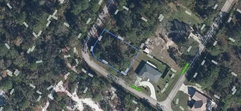 545 Cape Rd NW, Lake Placid, FL 33852