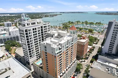 1350 Main St #707, Sarasota, FL 34236
