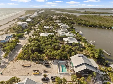 490 Gulf Blvd, Placida, FL 33946 photo 6