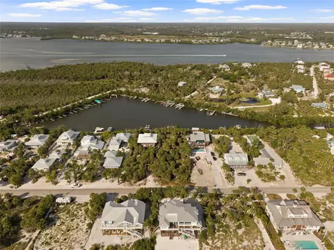 490 Gulf Blvd, Placida, FL 33946 photo 8