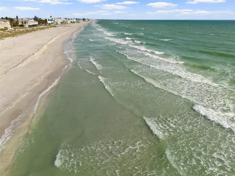 490 Gulf Blvd, Placida, FL 33946 photo 17