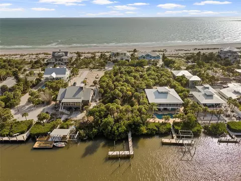 490 Gulf Blvd, Placida, FL 33946 photo 7