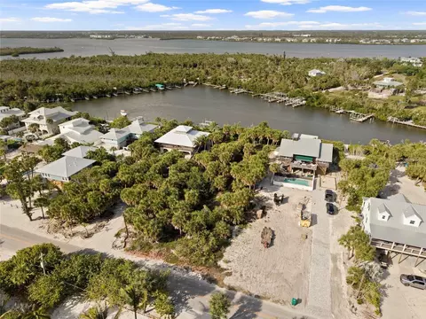 490 Gulf Blvd, Placida, FL 33946 photo 5