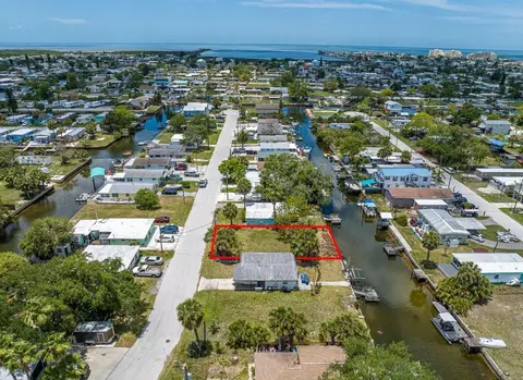 6837 Sanderling Ln, Hudson, FL 34667