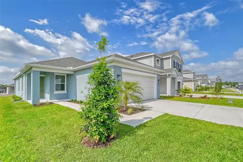 Exterior - 13028 Sassafras Trl, Parrish, FL 34219 photo 2 of 4